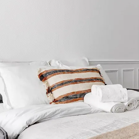 Apartment Chic 1br By Eiffel Tower - Seine & Champ De Mars Paris