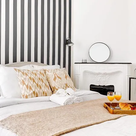 Chic 1br By Eiffel Tower - Seine & Champ De Mars Paris